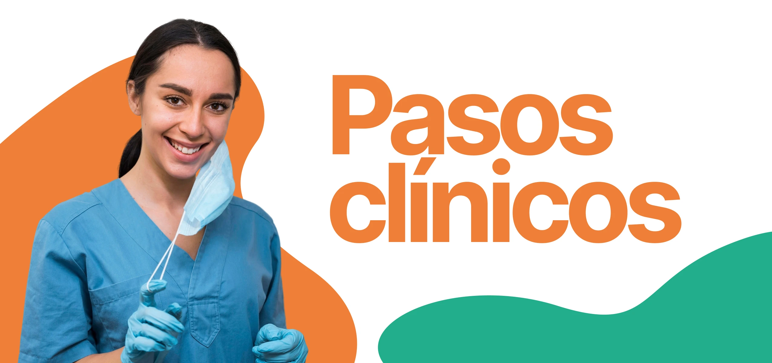 Profesional referenciando el módulo de pasos clínicos